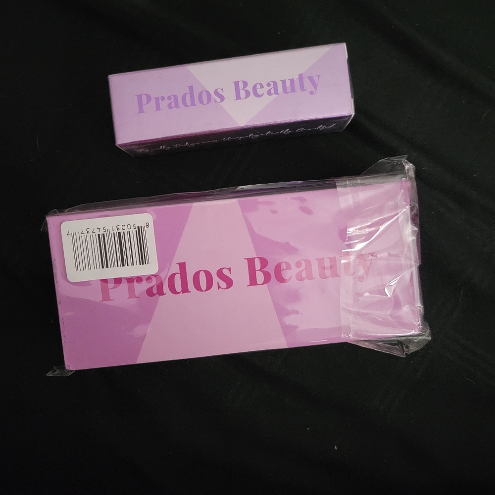 Prados Beauty Reusable False Lashes And Red Lipstick